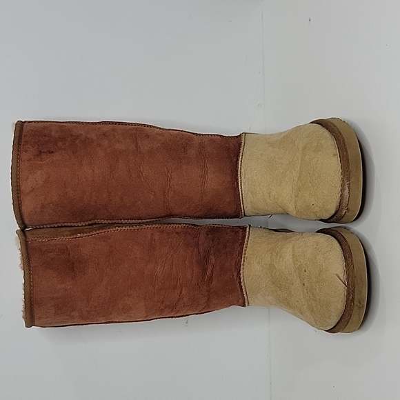 UGG Shoes - UGG Boots Size 8W